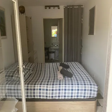 Charming Garden Lorettes *