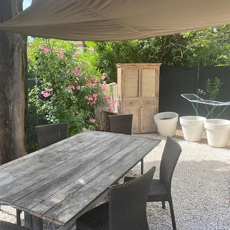 Charming Garden Lorettes Saint-Tropez